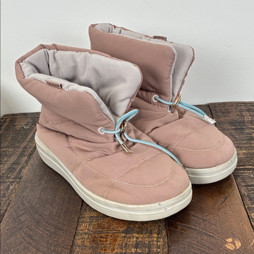 Hey Dude Women's 6 Margot Eco Blush Winter Boots Antique Rose Puffer Slip On